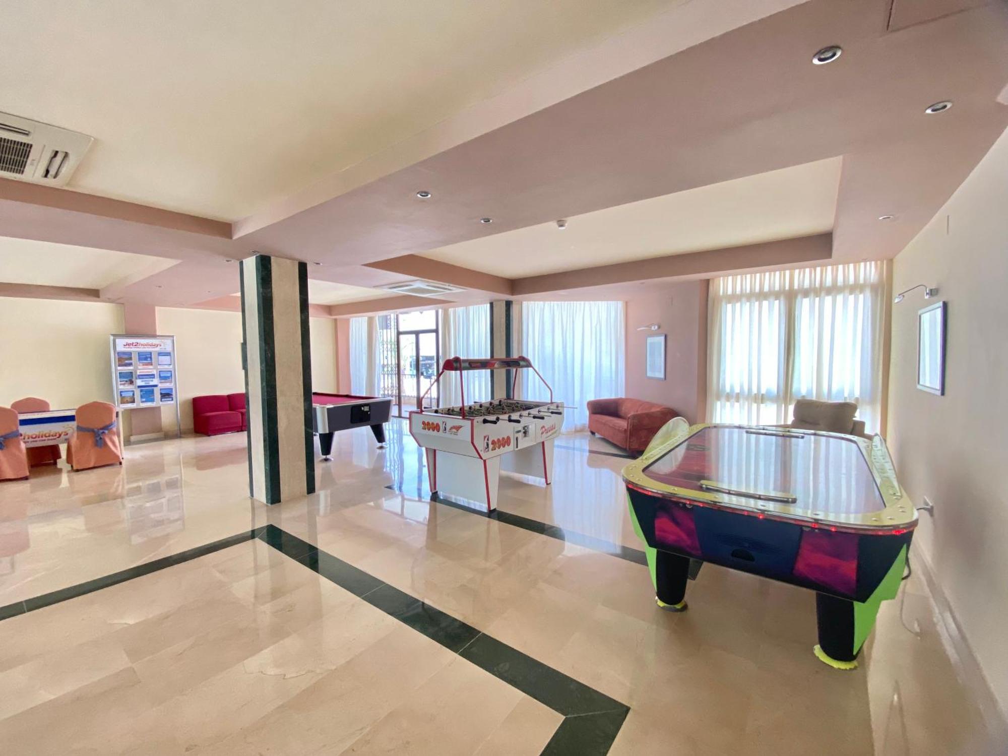 Apartamentos Ms Pepita Benalmadena Exterior photo