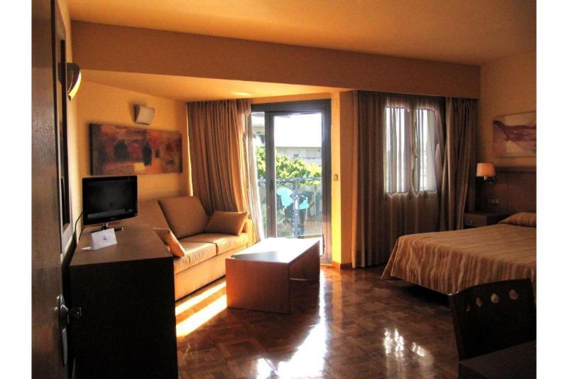 Apartamentos Ms Pepita Benalmadena Exterior photo